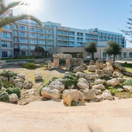 Hotel Doubletree By Hilton Malta 4*