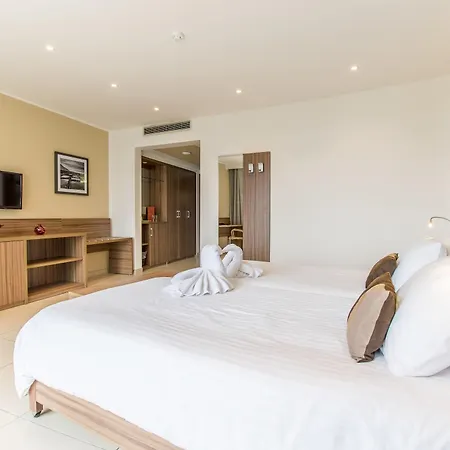 Doubletree By Hilton Malta San Pawl il-Baħar