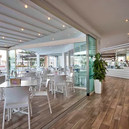 Doubletree By Hilton Malta Hotel San Pawl il-Baħar