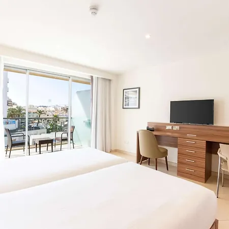 Doubletree By Hilton Malta Hotel