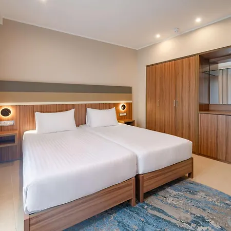 Hotel Doubletree By Hilton Malta 4*