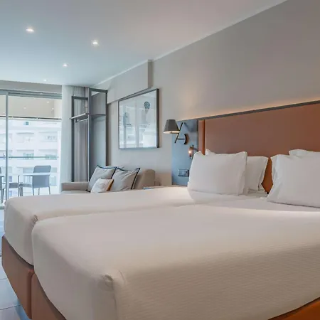 Doubletree By Hilton Malta Hotel San Pawl il-Baħar