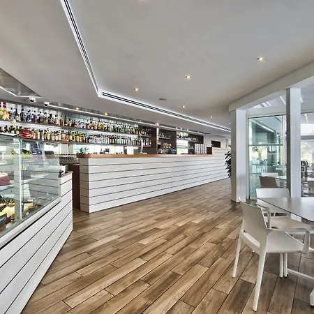 Doubletree By Hilton Malta St Paul's Bay