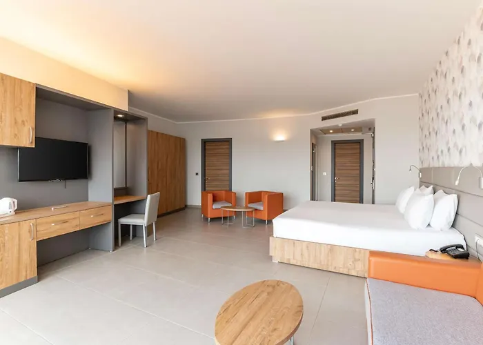 Hotel Doubletree By Hilton Malta 4*