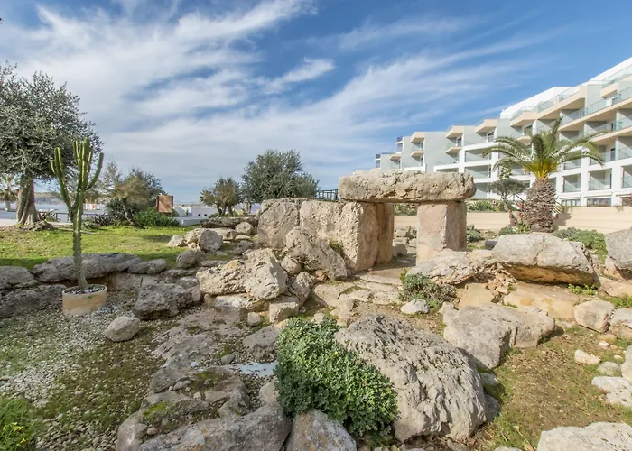 Doubletree By Hilton Malta Hotel 4*