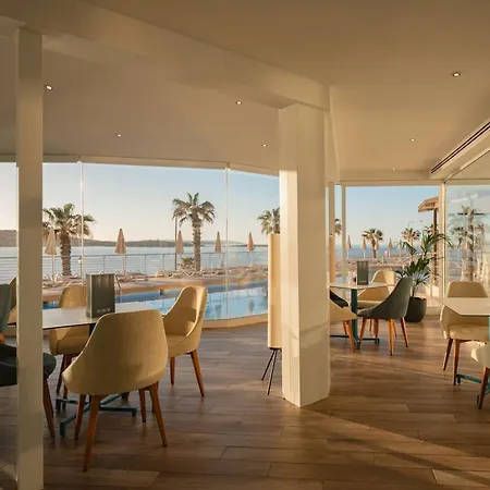 Doubletree By Hilton Malta Hotel 4*