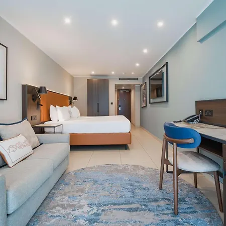 Doubletree By Hilton Malta 酒店 4*