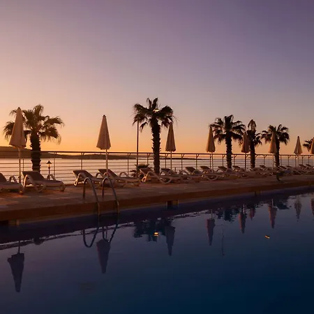 Doubletree By Hilton Malta Hotel 4*