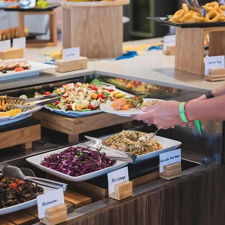 Doubletree By Hilton Malta Hotel