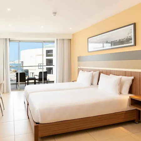 Doubletree By Hilton Malta Hotel