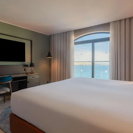Doubletree By Hilton Malta Hotel St. Paul's Bay