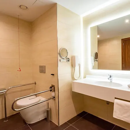 Hotel Doubletree By Hilton Malta