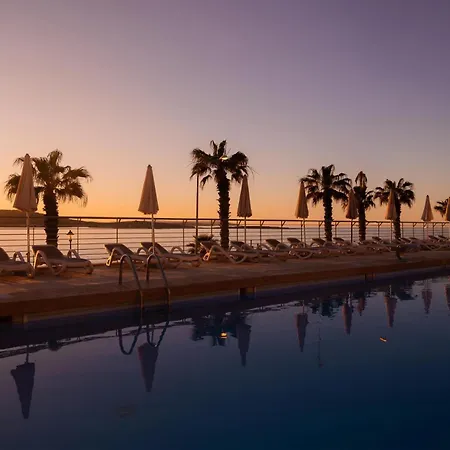 Doubletree By Hilton Malta Hotel