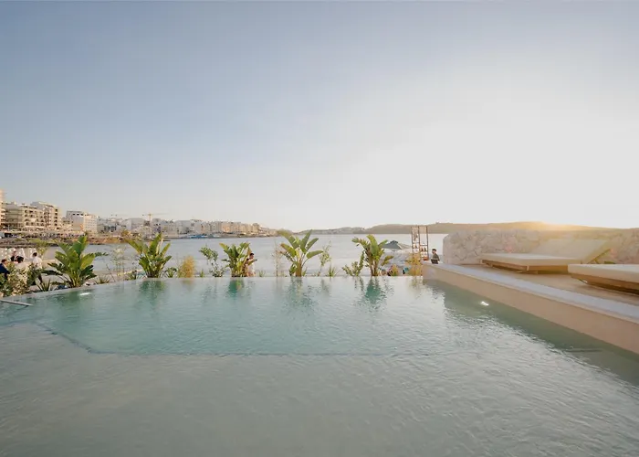 Doubletree By Hilton Malta Hotel St. Paul's Bay