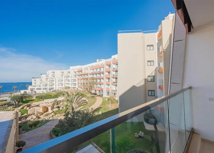 Doubletree By Hilton Malta Hotel St. Paul's Bay