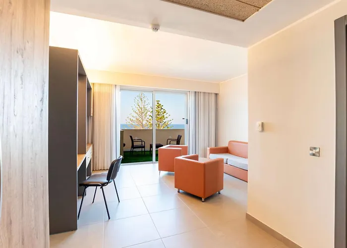 Hotel Doubletree By Hilton Malta