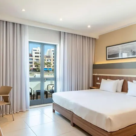 Hotel Doubletree By Hilton Malta