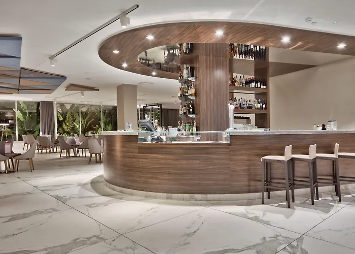 Doubletree By Hilton Malta Hotel