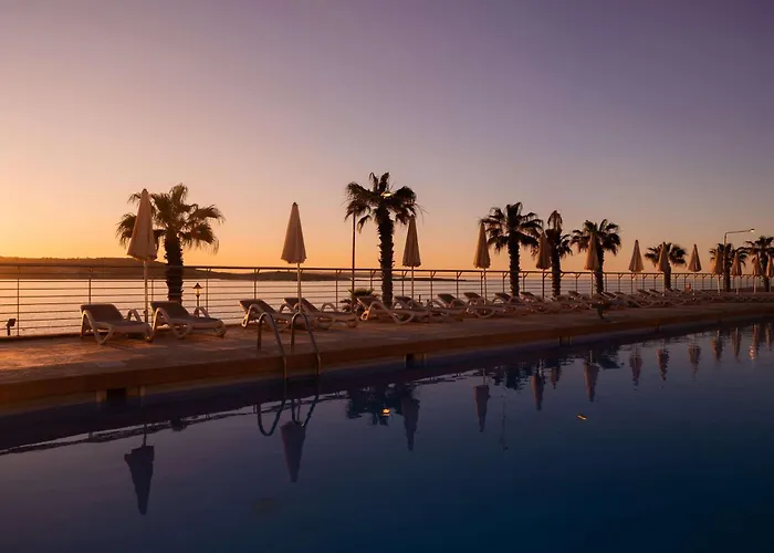 Doubletree By Hilton Malta Hotel 4*